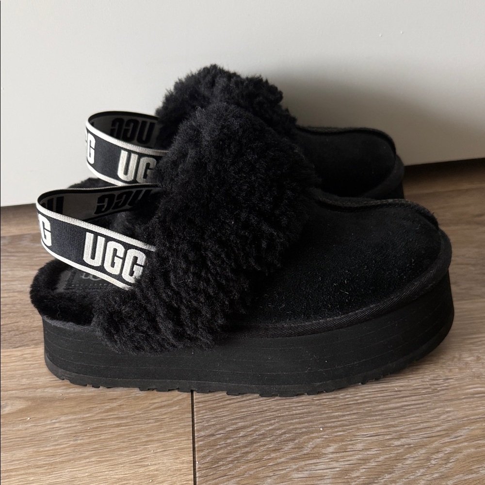 UGG Black Fuzzy Platform Slip-Ons - Picture 2 of 5